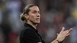 Filipe Luís em ação pelo Flamengo.