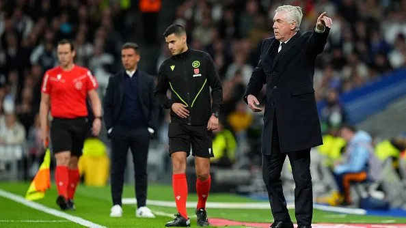 Ancelotti durante partida. Foto: Angel Martinez/Getty Images
