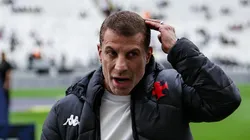 Pedrinho segue tentando resolver problemas do Vasco.