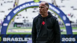 Ídolo do Vasco, Felipe Maestro irá assumir o comando técnico interinamente - Foto: Fabio Giannelli/AGIF