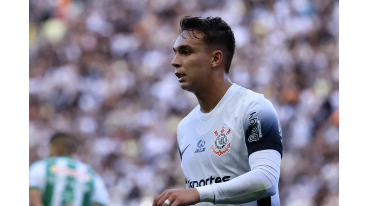 SP - SAO PAULO - 04/08/2024 - BRASILEIRO A 2024, CORINTHIANS X JUVENTUDE - Giovane jogador do Corinthians durante partida contra o Juventude no estadio Arena Corinthians pelo campeonato Brasileiro A 2024. Foto: Marcello Zambrana/AGIF