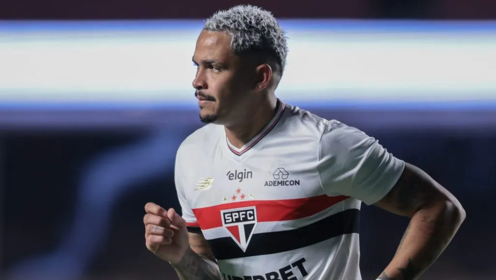 Luciano, camisa 10 do São Paulo