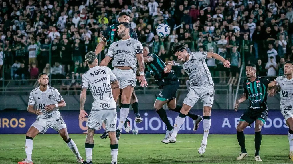 Maringá x Atlético. Foto: Fernando Teramatsu/AGIF