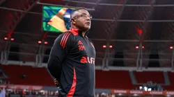 Roger Machado, técnico do Internacional, durante partida contra o Maracanã, pela Copa Betano do Brasil. Foto: Maxi Franzoi/AGIF.