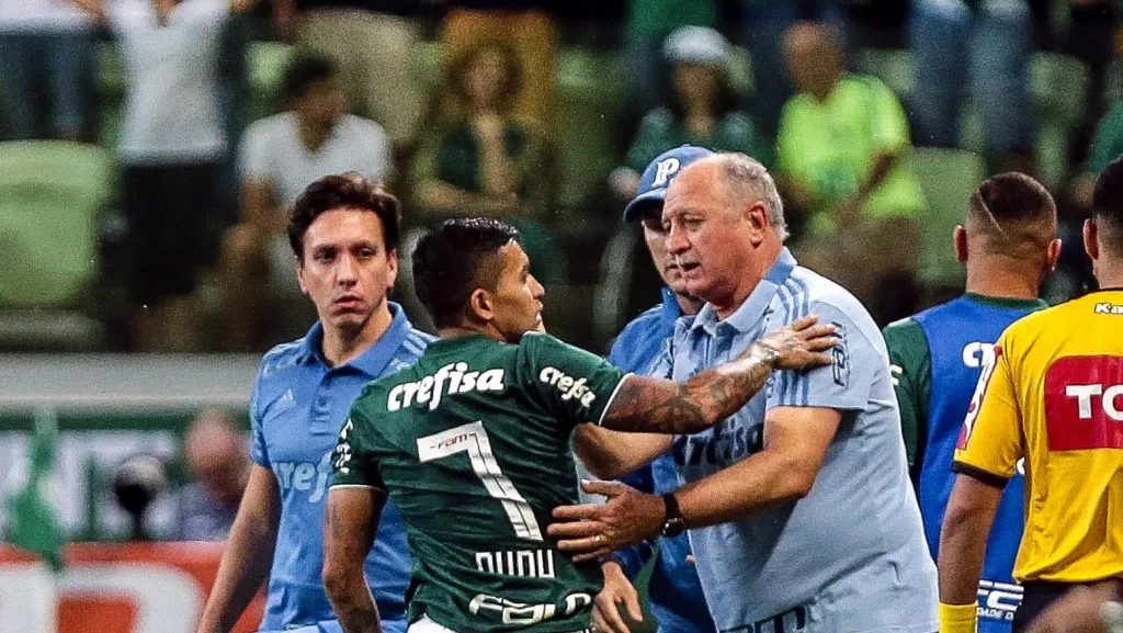 Foto: Ale Cabral/AGIF – Felipão, coordenador técnico do Grêmio, tem ótima relação com o camisa 7.