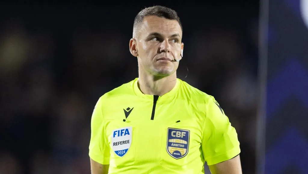 Árbitro Paulo Cesar Zanovelli