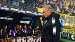 MONTEVIDEO, URUGUAY - SEPTEMBER 26: Tite, Head Coach of Fluminense looks on prior to the Copa CONMEBOL Libertadores 2024 Quarterfinal Second Leg match between Peñarol and Flamengo at Campeon Del Siglo Stadium on September 26, 2024 in Montevideo, Uruguay. (Photo by Ernesto Ryan/Getty Images)