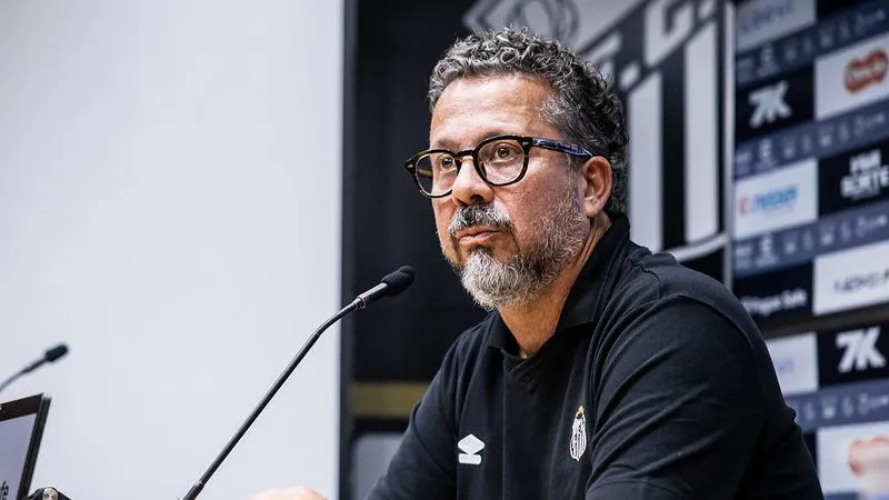 Cleber Xavier é o novo técnico do Santos. Foto: Raul Baretta/ Santos FC