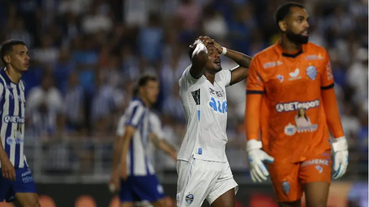 Grêmio é derrotado em Maceió e se complica na Copa Betano do Brasil