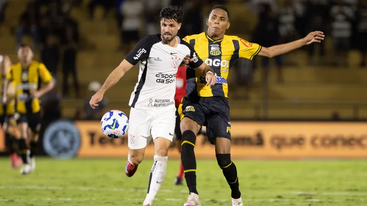 Héctor Hernández marcou o gol do Corinthians na partida. Foto: Joisel Amaral/AGIF