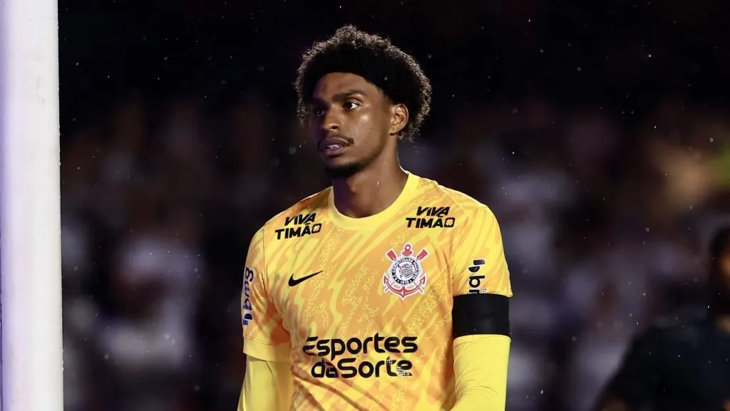 Hugo Souza avaliou o trabalho de Dorival Júnior no Corinthians – Foto: Marcello Zambrana/AGIF