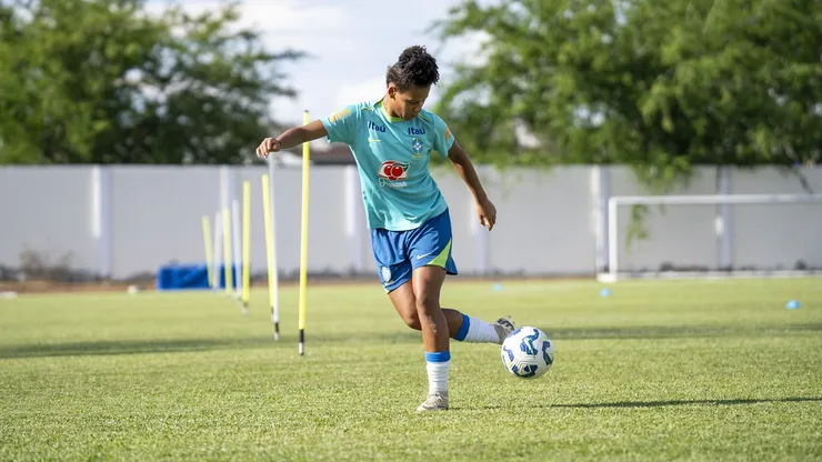 Brasil enfrenta o Peru na estreia do torneio sul-americano - Foto: Nelson Terme/CBF