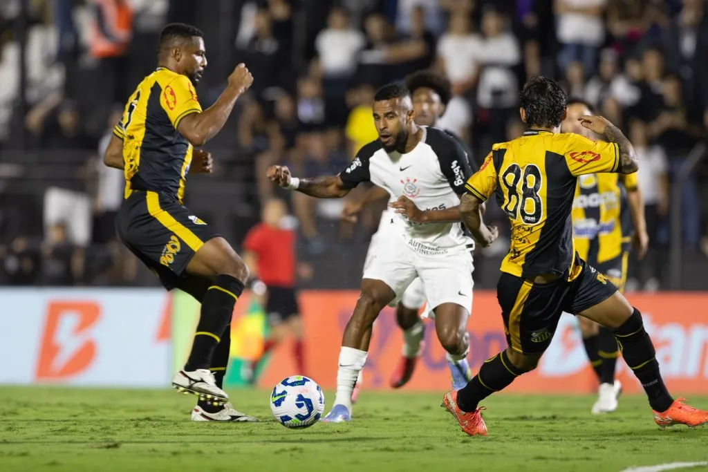 Corinthians superou o Novorizontino - Foto: Joisel Amaral/AGIF.