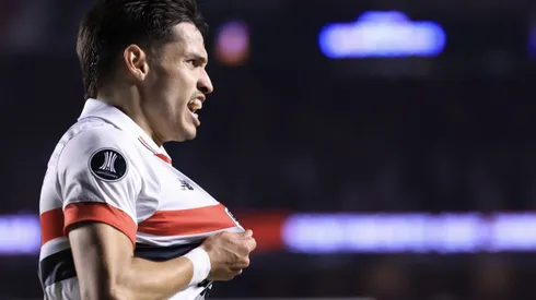 Bobadilla vem recebendo sondagens do futebol europeu, mas São Paulo aguarda por valores maiores para falar de venda - Foto: Marcello Zambrana/AGIF