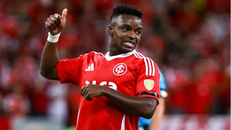 Carbonero em ação pelo Inter. Foto: Maxi Franzoi/AGIF