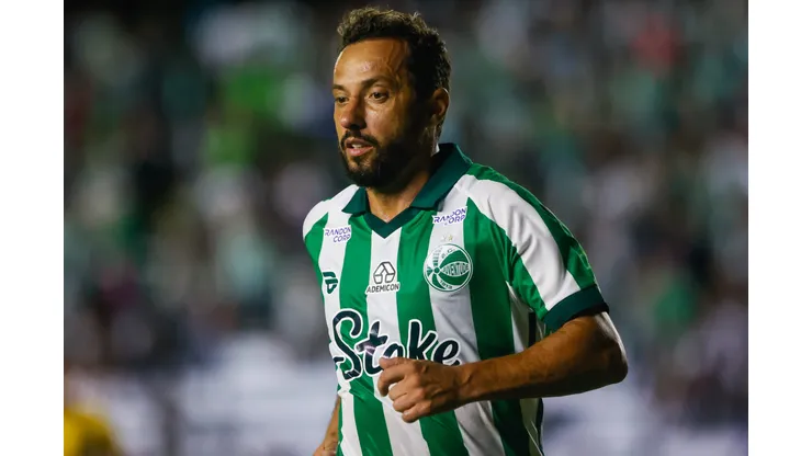 Nenê jogador do Juventude durante partida contra o Guarany de Bagé no estádio Alfredo Jaconi pelo campeonato Gaúcho 2025. Foto: Luiz Erbes/AGIF