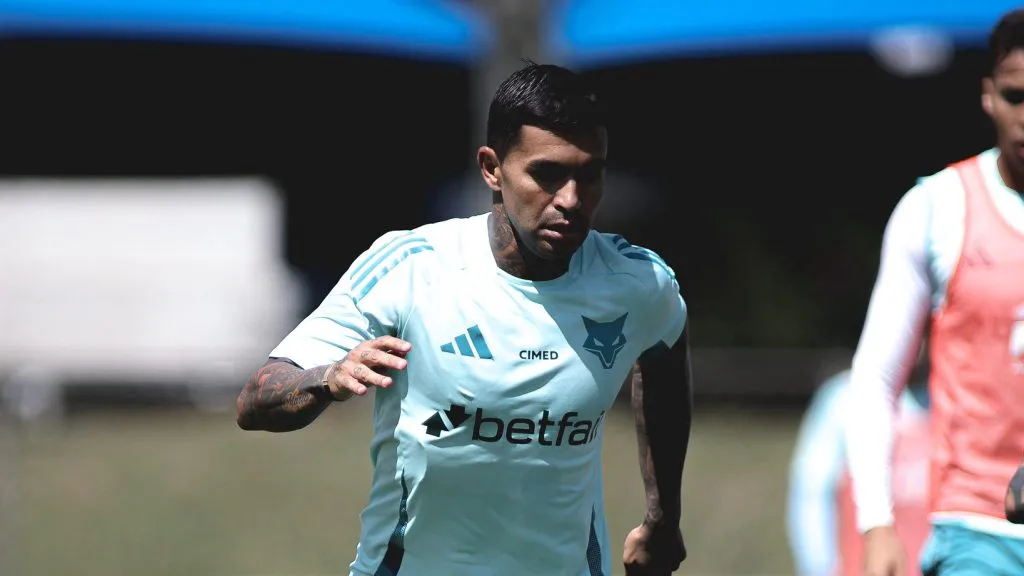 Dudu está próximo de rescindir com o Cruzeiro e ficar livre no mercado – Fotos: Gustavo Martins/ Cruzeiro