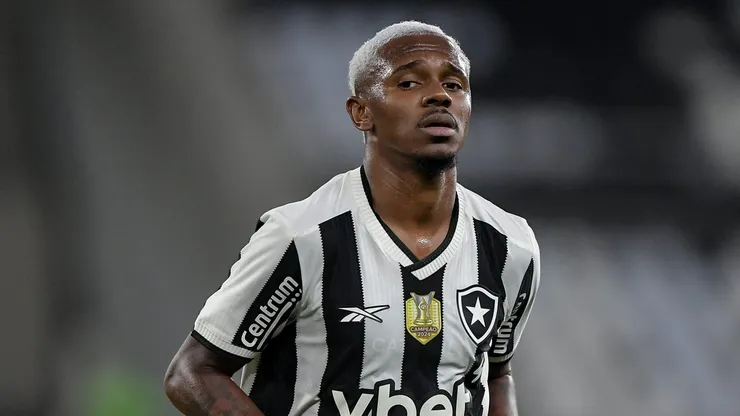 Botafogo repatriou Jeffinho no ano passado - Foto: Thiago Ribeiro/AGIF.