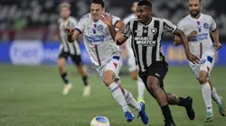 Cuiabano, jogador do Botafogo durante partida contra o Bahia. Foto: Thiago Ribeiro/AGIF