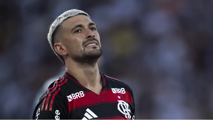 Uruguaio é um dos principais destaques do Rubro-Negro