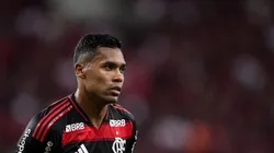 Alexsandro em ação pelo Flamengo. Thiago Ribeiro/AGIF