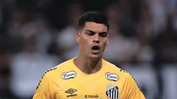 Gabriel Brazão durante o jogo contra o Corinthians na Neo Química Arena.