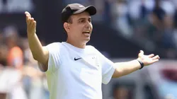 Lucas Piccinato técnico do Corinthians durante partida contra o São Paulo no estádio Arena Corinthians pelo campeonato Brasileiro A Feminino 2024.