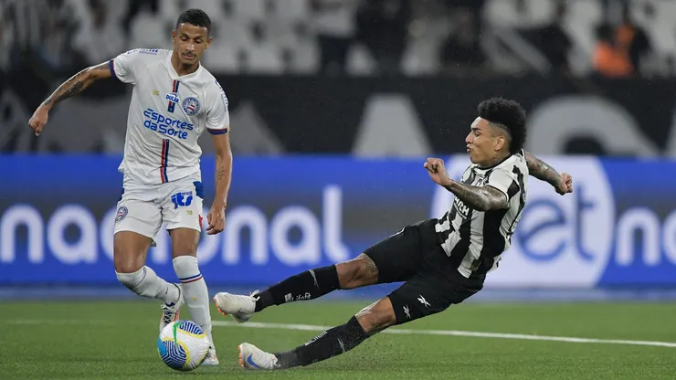 Igor Jesus jogador do Botafogo durante partida contra o Bahia - Foto: Thiago Ribeiro/AGIF