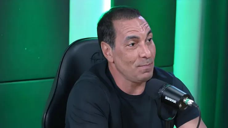 Edmundo em entrevista ao podcast "Futbolaço" - Foto: Reprodução/Youtube