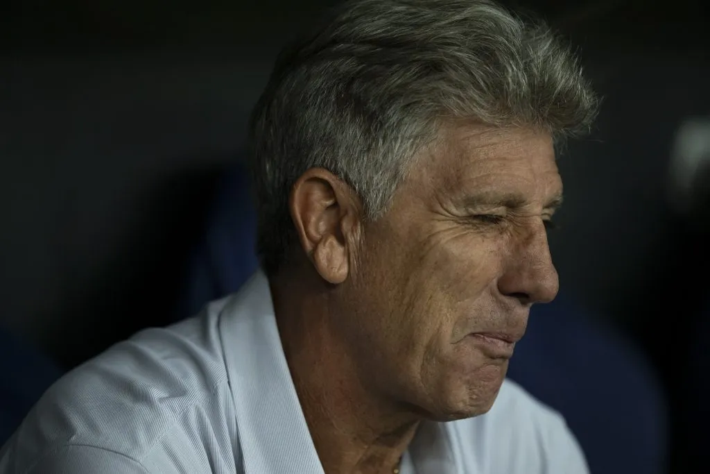 RJ – RIO DE JANEIRO – 20/04/2025 – BRASILEIRO A 2025, FLUMINENSE X VITORIA – Renato Gaucho tecnico do Fluminense durante partida contra o Vitoria no estadio Maracana pelo campeonato Brasileiro A 2025. Foto: Jorge Rodrigues/AGIF