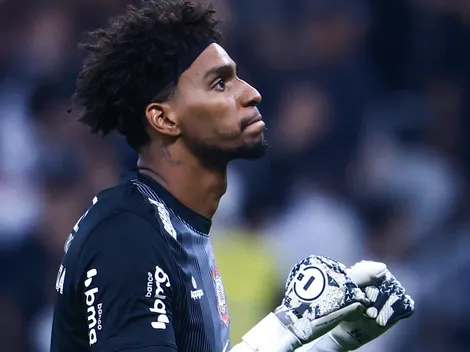 Câmeras flagram reação de Hugo Souza em gol do Corinthians