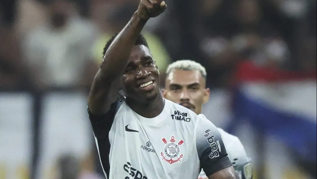 Corinthians venderá Félix Torres na próxima janela. (Photo by Alexandre Schneider/Getty Images)