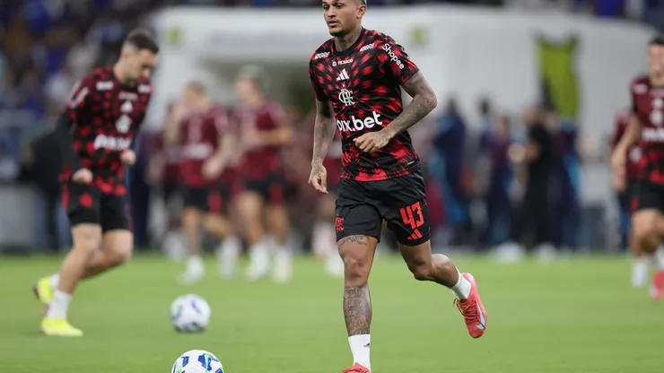 Foto: Gilson Lobo/AGIF