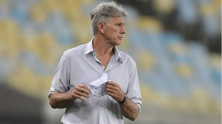 Renato Gaúcho técnico do Fluminense durante partida contra o Aparecidense no estádio Maracanã pelo campeonato Copa Do Brasil 2025.