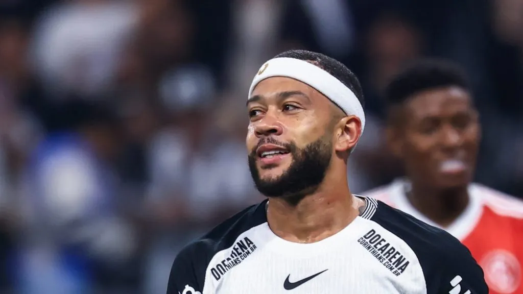 Foto: Marcello Zambrana/AGIF – Depay é o grande astro do elenco do Corinthians.