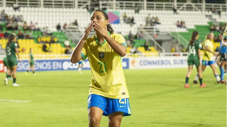 Jogadora Evelin, Sub-17. Foto: Nelson Terme/CBF