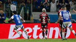 Gabigol aplica "lei do ex" no final e o Cruzeiro bate o Flamengo por 2 a 1 no Mineirão.