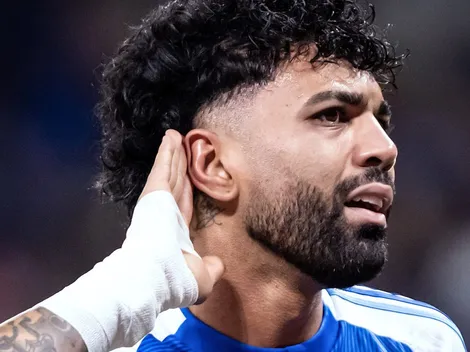 Torcida do Flamengo pede volta de Gabigol