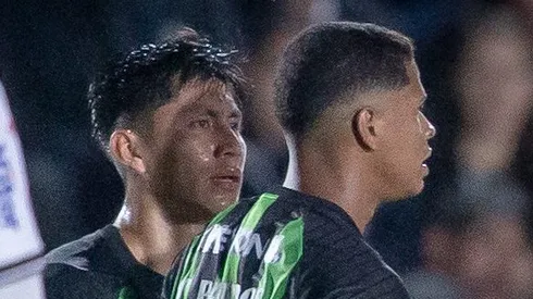 PR - PONTA GROSSA - 04/05/2025 - BRASILEIRO B 2025, OPERARIO X AMERICA-MG - Miguelito jogador do America-MG durante partida contra o Operario no estadio Germano Kruger pelo campeonato Brasileiro B 2025.