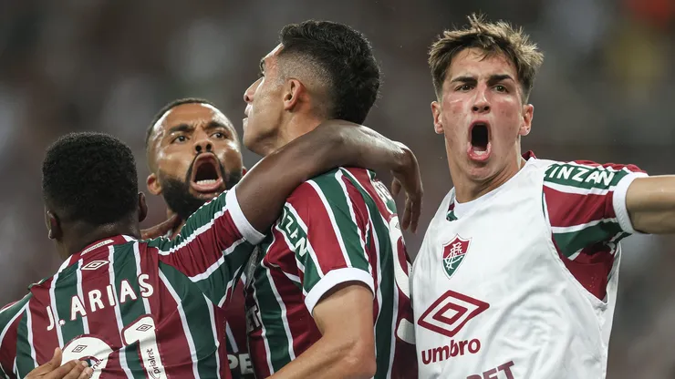 Jogadores do Fluminense comemoram vitória sobre o Sport. Foto: Marcelo Gonçalves/Fluminense.