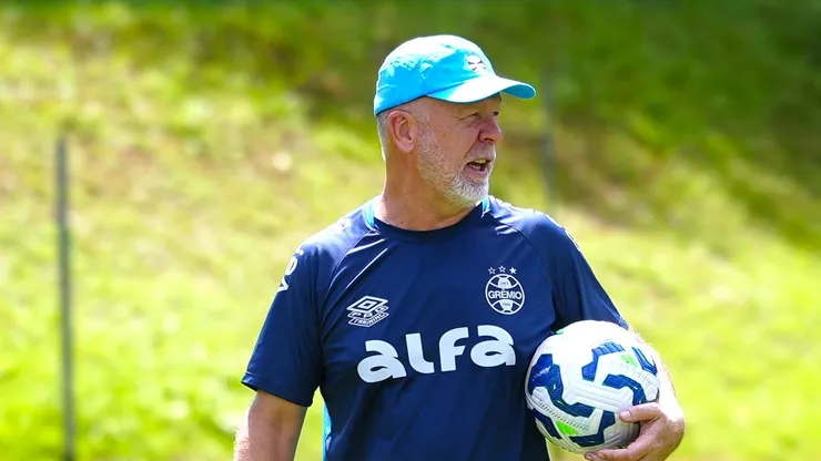 Mano Menezes vai fazer mudanças no Imortal para a Copa-Sul-Americana - Fotos: Cristiano Oliveski / Grêmio FBPA