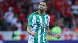 Gilberto tem oito gols diante do Atlético Mineiro na carreira