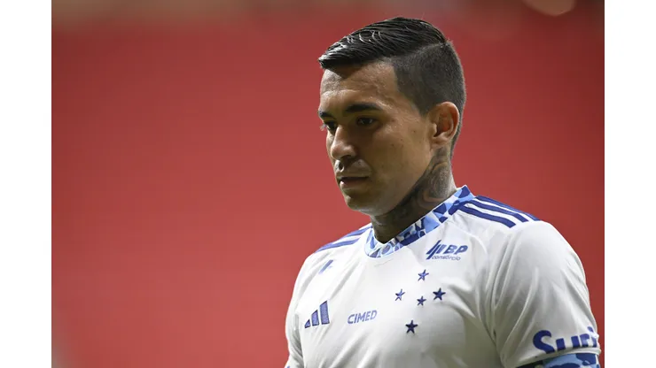 Dudu deixou o Cruzeiro na semana passada após rescisão e fechou com o Atlético - Foto: Mateus Bonomi/AGIF