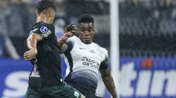 Félix Torres perdeu espaço por atos de imprudência dentro de campo pelo Corinthians