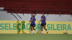 Jogadoras da Seleção Brasileira Feminina durante treino. Foto: Marlon Costa/AGIF