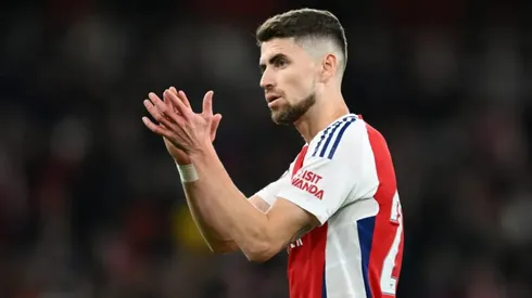 Alvo do Flamengo, Jorginho defende o Arsenal desde 2024 - Foto: Justin Setterfield/Getty Images