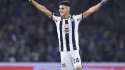 CORDOBA, ARGENTINA - FEBRUARY 11: Ramón Sosa of Talleres celebrates after the team's victory in a match between Talleres and Boca Juniors as part of the 2023 Professional League Tournament at Mario Alberto Kempes Stadium on February 11, 2023 in Cordoba, Argentina. (Photo by Hernan Cortez/Getty Images)