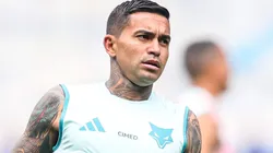 Dudu durante aquecimento antes da partida entre Cruzeiro e Betim, no Mineirão, pelo Campeonato Mineiro.