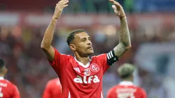 Alan Patrick foi relacionado por Roger Machado, mas atacante ficou de fora de jogo da Libertadores