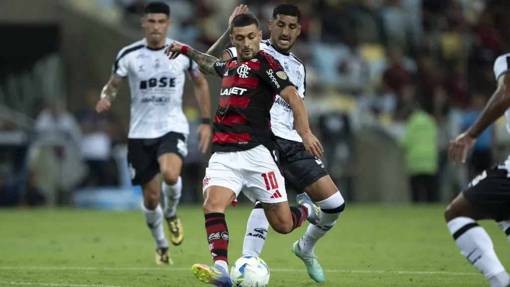 Arrascaeta em Central Córdoba X Flamengo. Foto: Jorge Rodrigues/AGIF